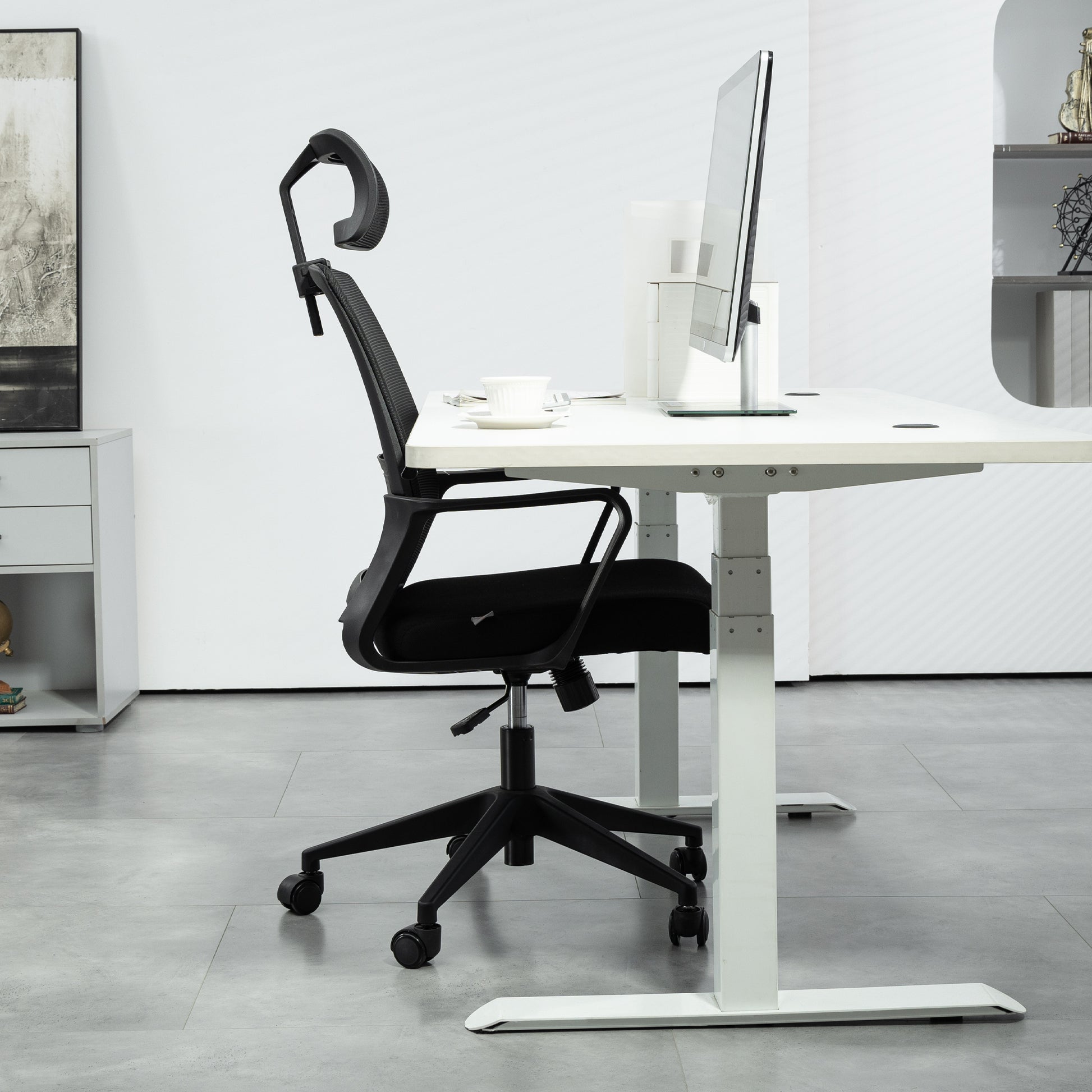 Office Chair Ergonomic Desk Chair with Armrest, Adjustable Headrest, Height Adjustable Mesh Swivel Chair with Tilt Function, Black