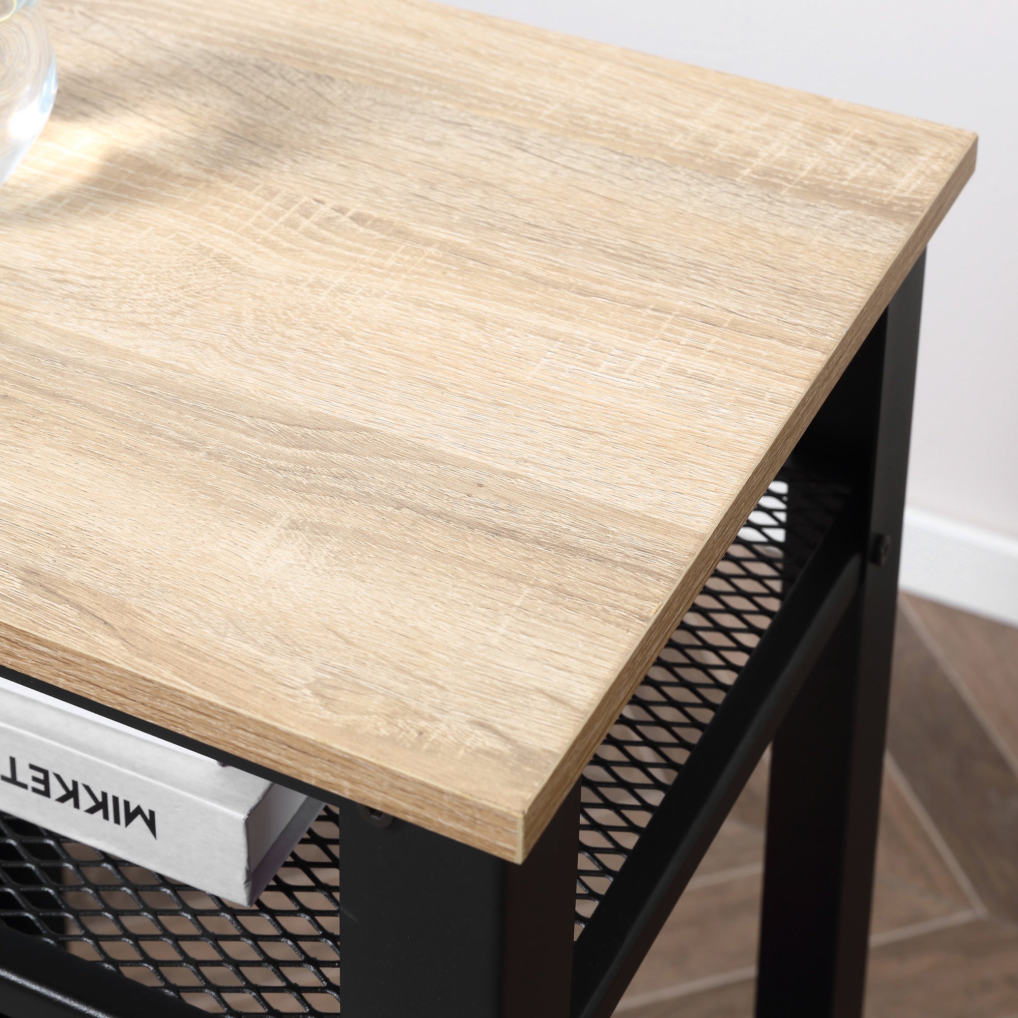 Industrial Style Side Table Nightstand with 2 Metal Grid Shelves and Adjustable Feet for Living Room Bedroom 45x35x75 cm Oak and Black