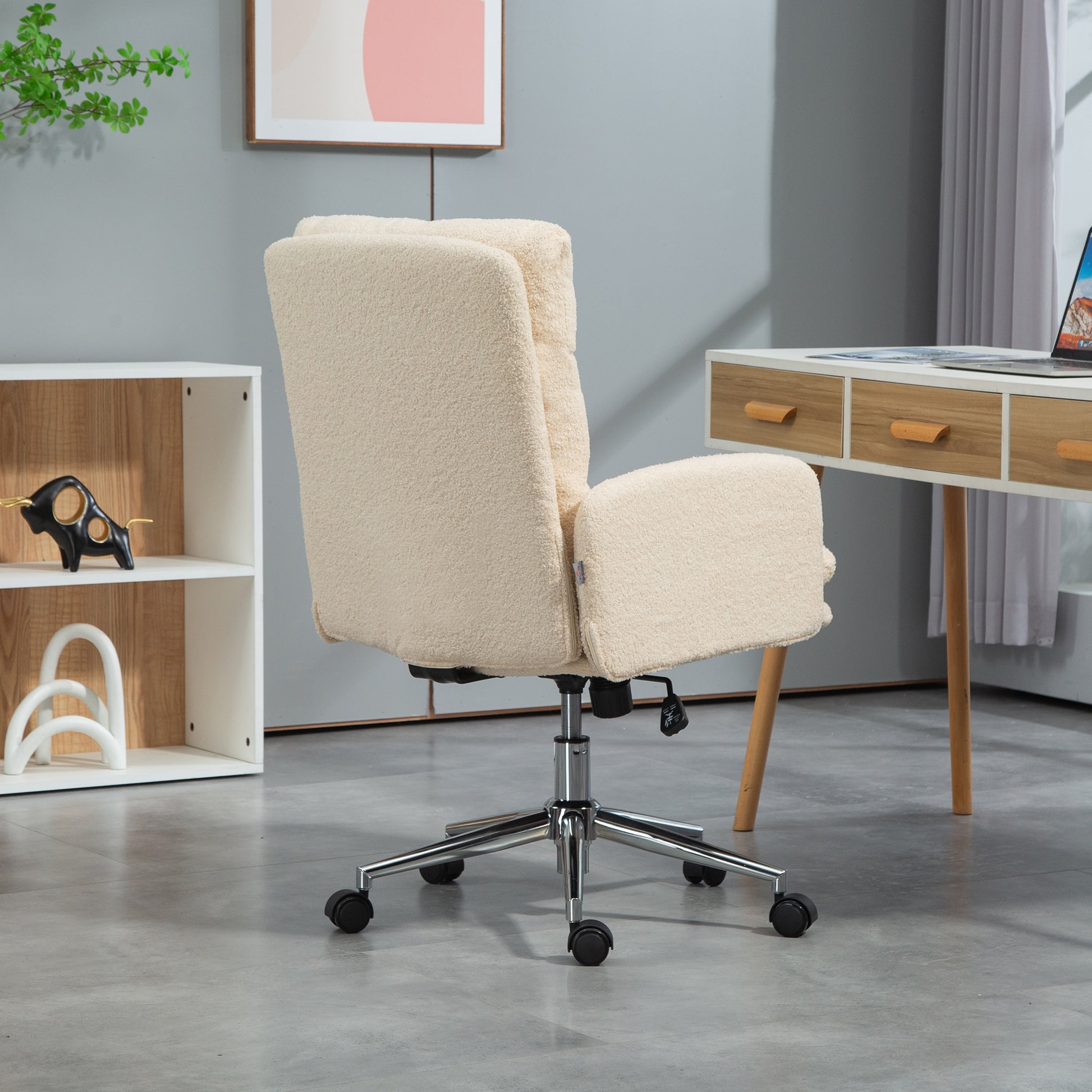 Ergonomic Office Chair with Armrest, Faux Lambswool Design, Height Adjustable Swivel Chair with Tilt Function, Padded Home Office Chair, Off-white