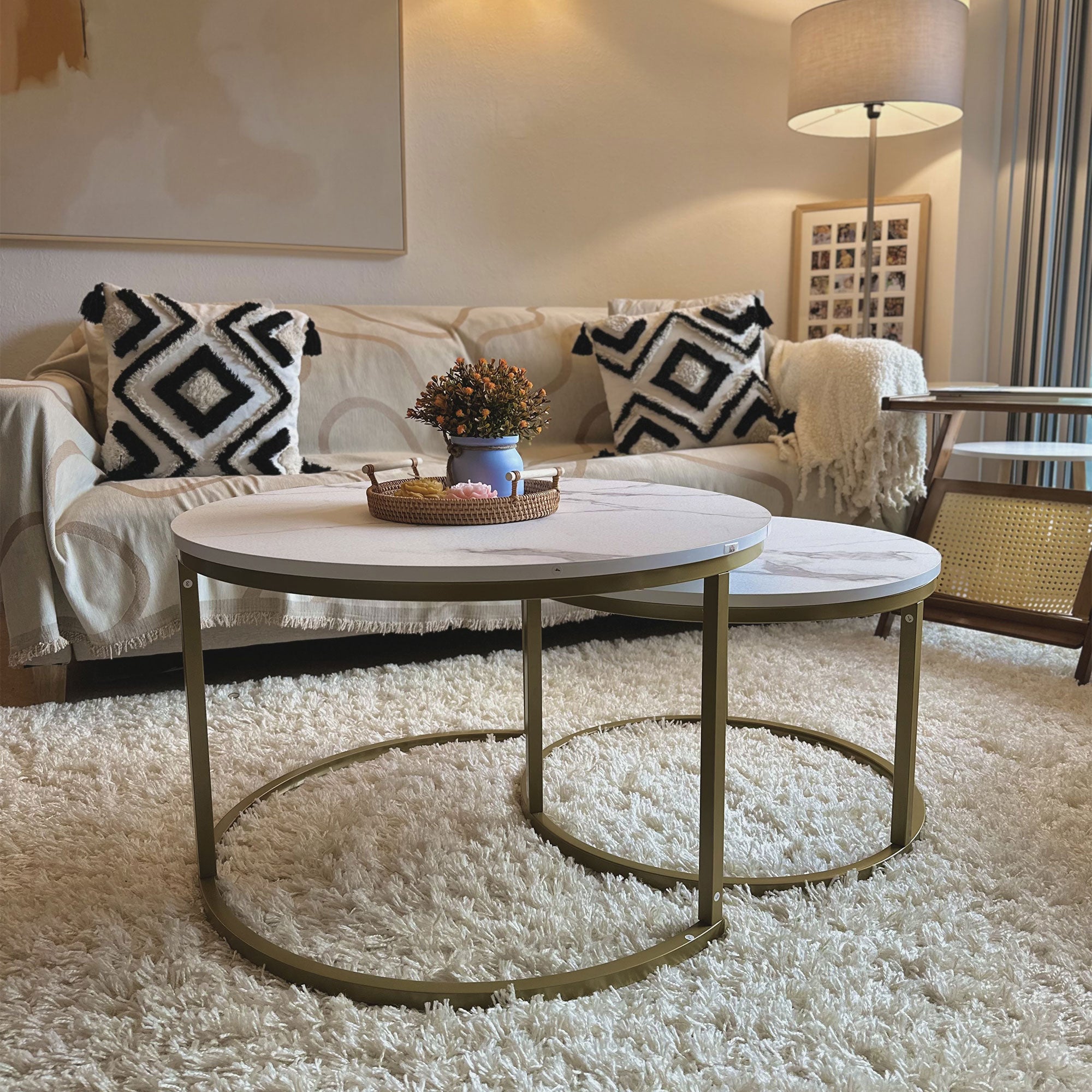 2-Piece Coffee Table Set, Round Side Table, Gold Steel Frame, Stackable Coffee Table with Marble Look, for Living Room, up to 30 kg Load Capacity, White