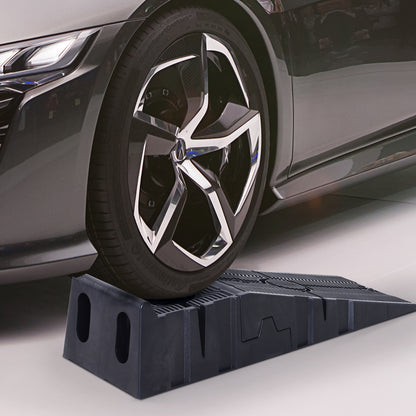 Plastic Loading Ramps for Cars, Access Ramps, 2 Pieces, 2.5 Ton Capacity, 91 x 30 x 21 cm, Black