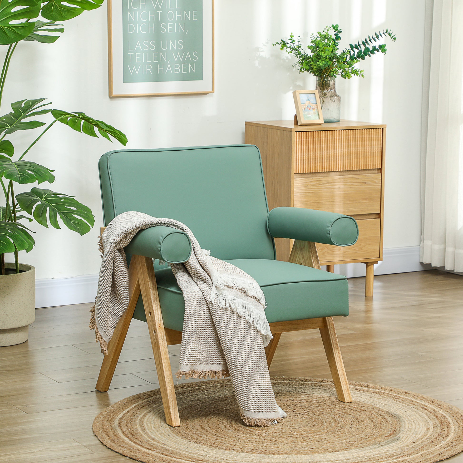 Living Room Armchair Nordic Armchair Lounge Chair Upholstered in PU with Armrests and Rubber Wood Frame for Bedroom Load 120 kg Green