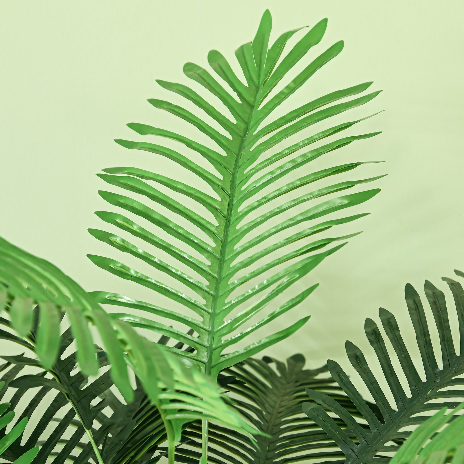 Artificial Palm Tree H.1.6m Artificial Tree Trunk Branches Lichen Leaves High Realism Included Pot